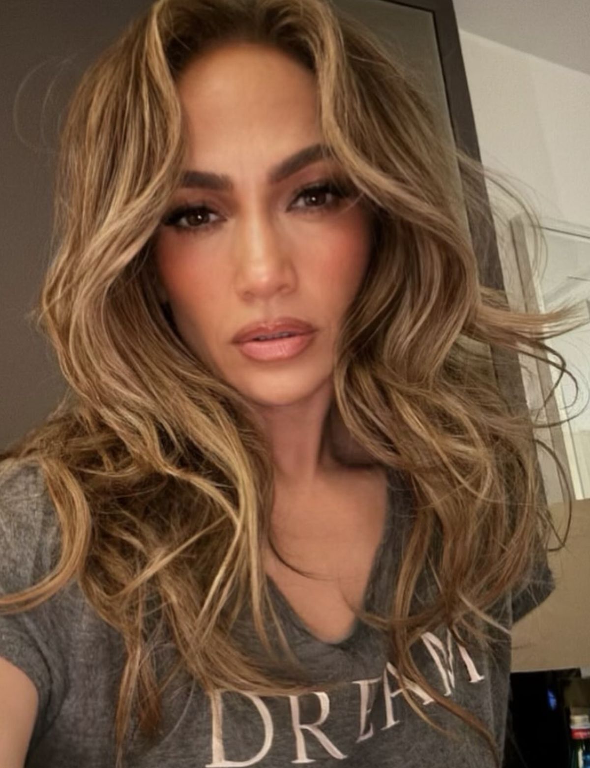 Setelah 30 Tahun, Jennifer Lopez Baru Sadar Bahagia Tak Harus Punya Pasangan